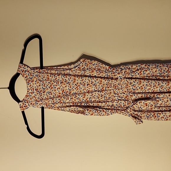 Dresses & Skirts - Maxi dress sz. L